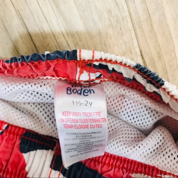 Mini Boden swim trunks sz 1.5-2 years 18 months 24 months - Picture 3 of 8